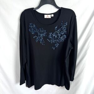 Quacker Factory Women's Top Size 2X Black w/Blue Beads Long Sleeves